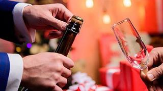 Πέντε κορωνο-πάρτι και συνολικά 1.001 πρόστιμα την Πρωτοχρονιά